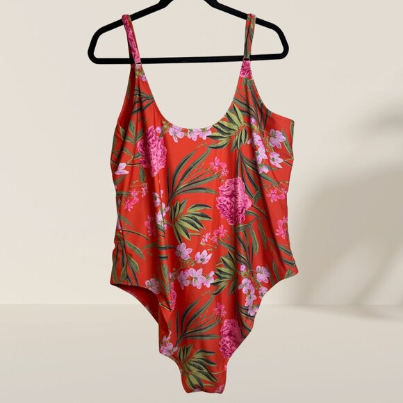 🌸 Old Navy Red Tropical Floral One-Piece Swimsuit Size 3X - Picture 3 of 3